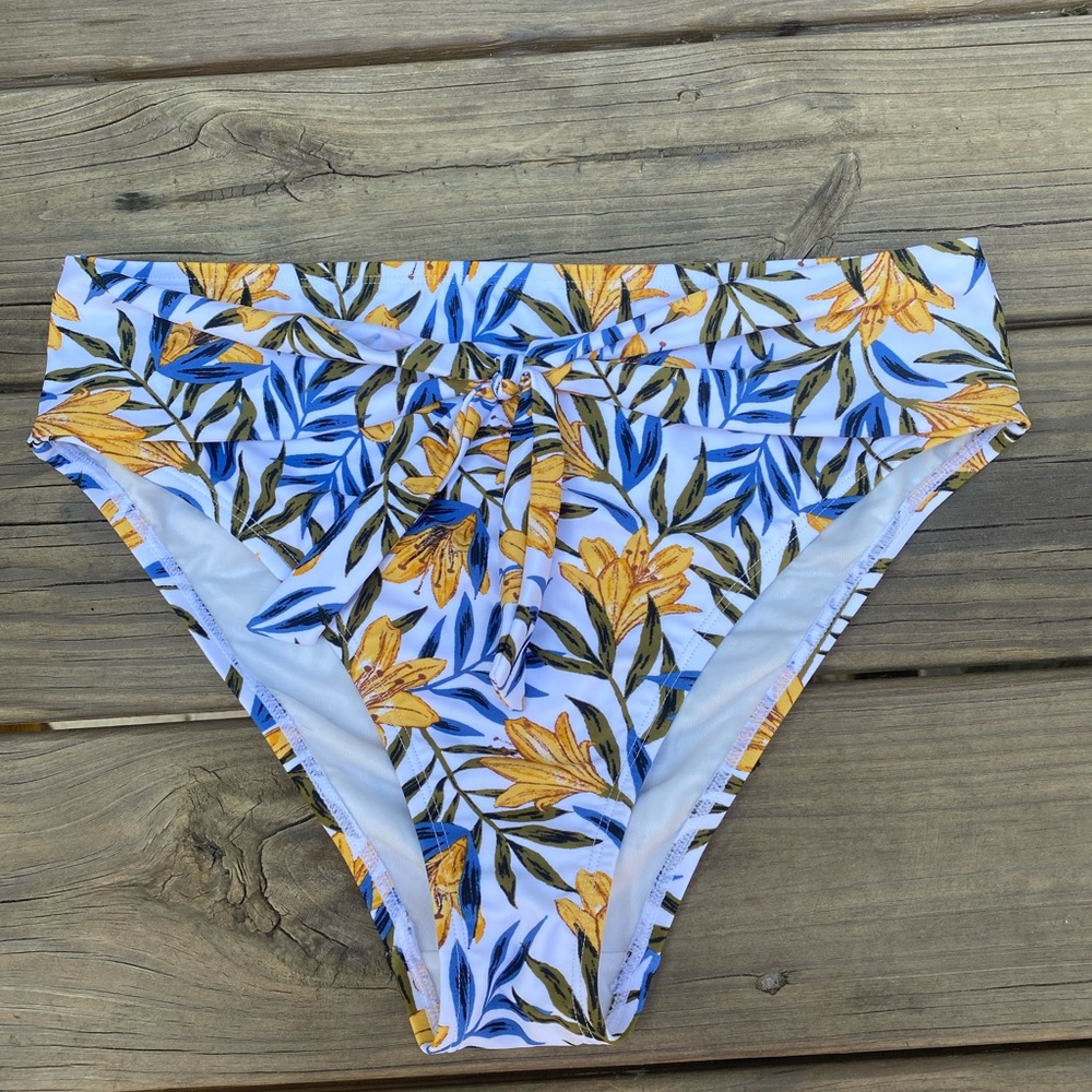 Large high waist swim bottoms
